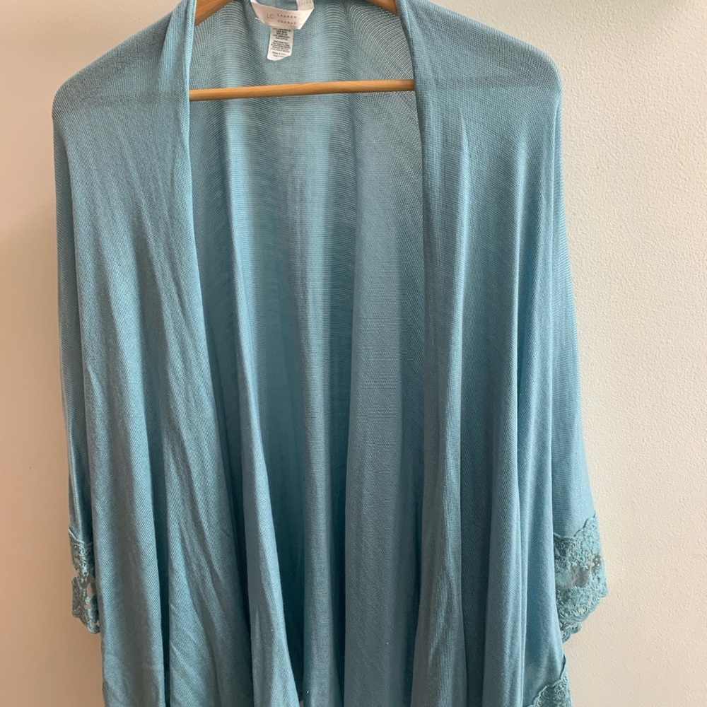 Beautiful Lace edge cardigan, blue